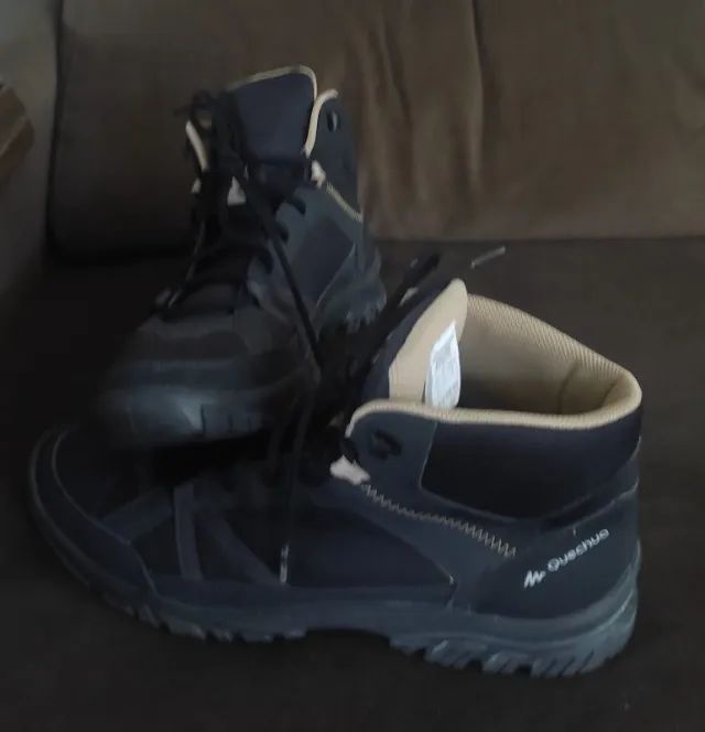 Bota Quechua (Decathlon) novinha nº 46 - aceito cartão e trocas