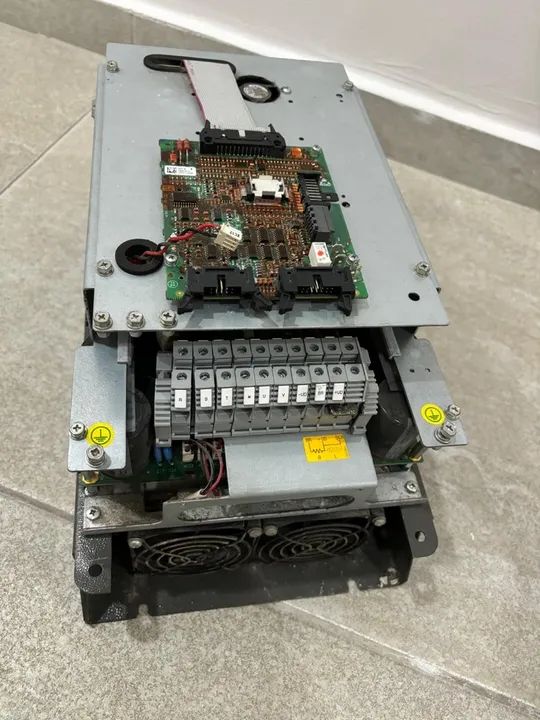 Placa Elevador TKE Unidade IGBT 380v  - Foto 4