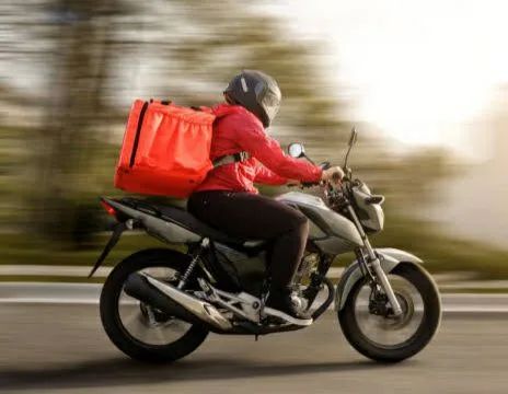 Motoboy entregador