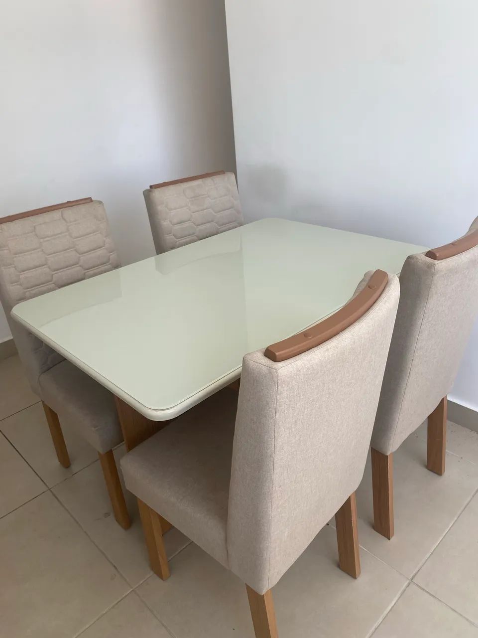 Glass-Top Table64254014257411122