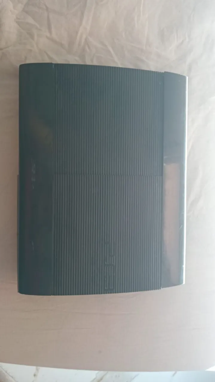 Playstation 3 - PS3 troco por pc ou algo que me agrade
