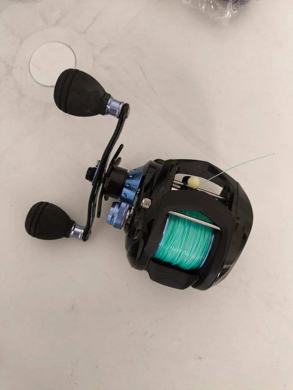 Kit Pesca - carretilha, linha e iscas - Foto 2