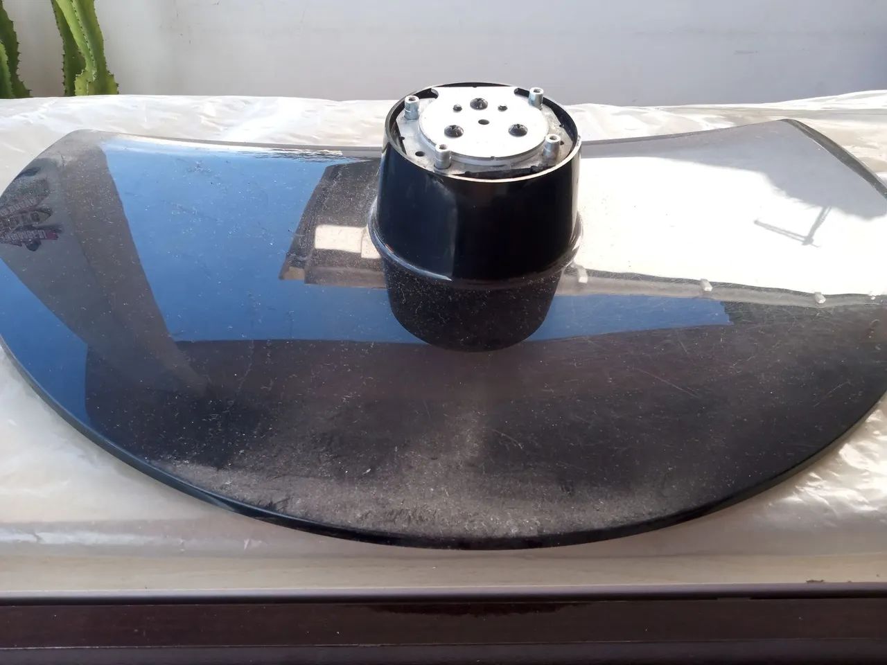 Suporte base para televisão 