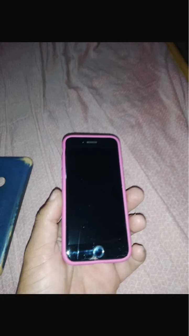 Vende se iPhone SE