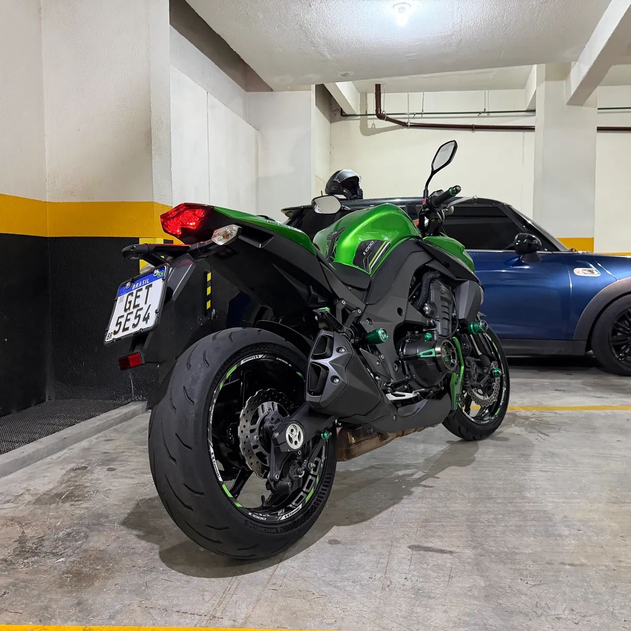 一体1000円 Motos Kawasaki Z 1000 R Edition 2023 no Brasil