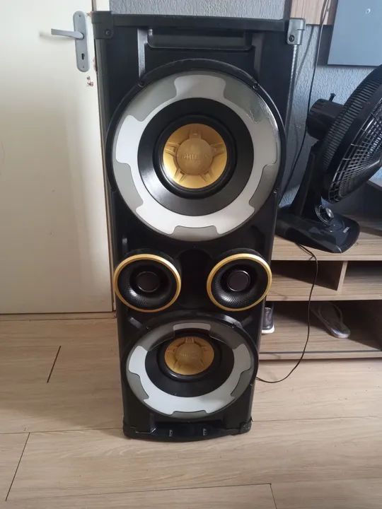 Som automotivo Philips com tela e bluetooth - Foto 2