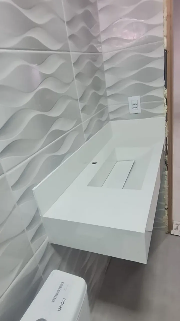 Pia para banheiro em porcelanato