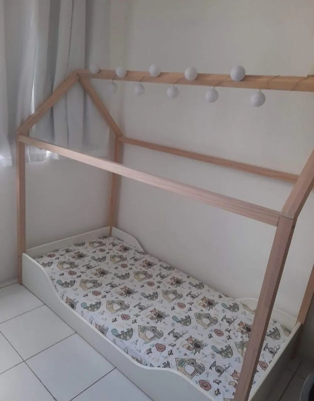 Cama montessoriana infantil com colchão Ortobom e luzes<br> - Foto 2