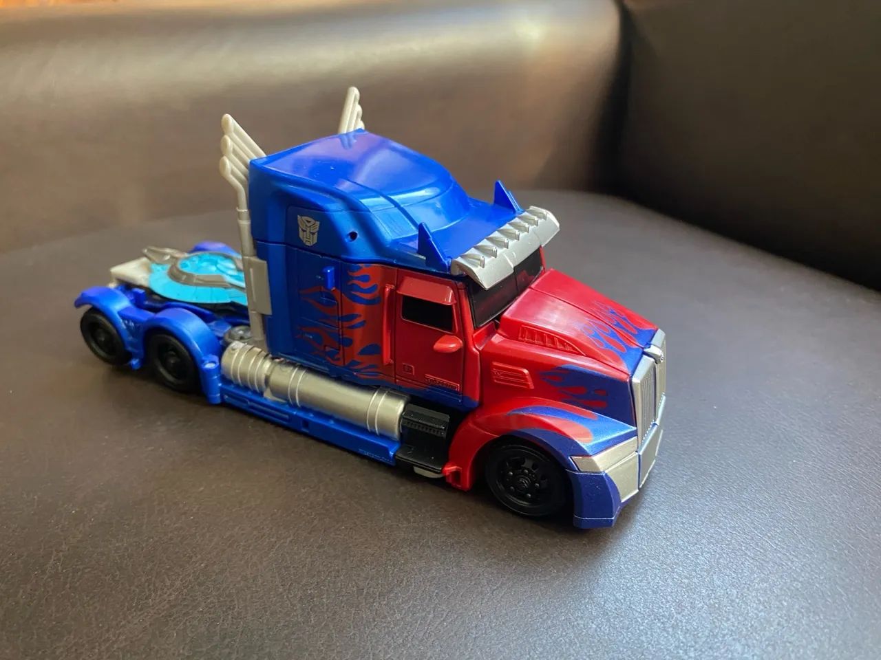 Transformers Kalibur Optimus Prime Movie Deluxe Class