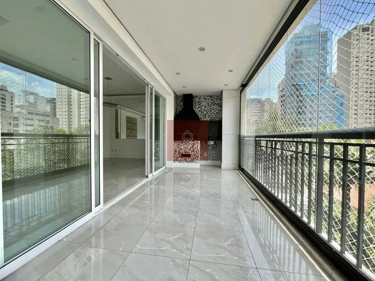 Apartamento para locação 3 suítes, 3 vagas 137m² Condomínio Clube Varanda Gourmet