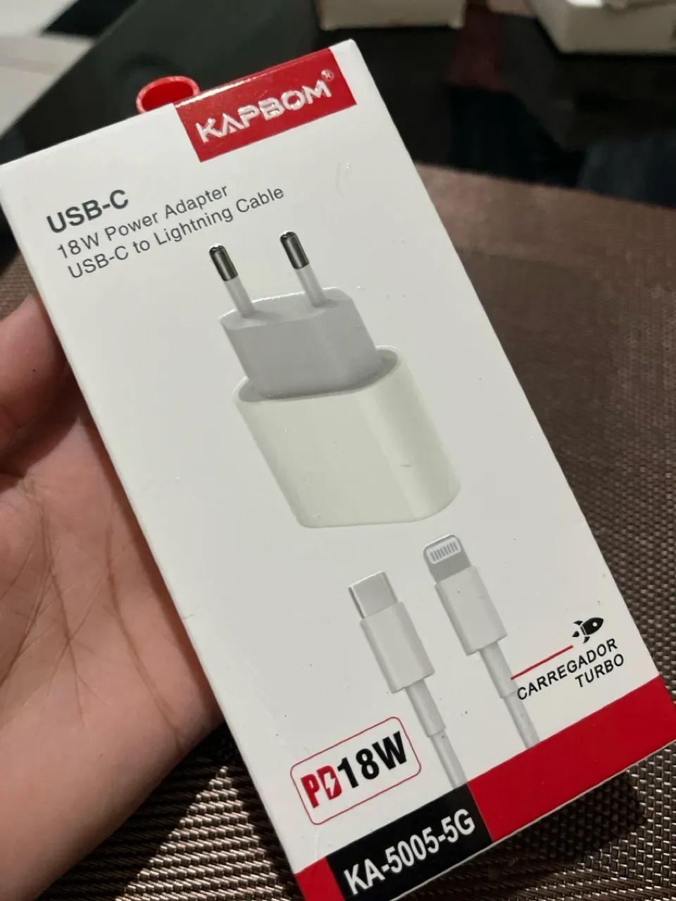 Carregador USB-C 18W com Cabo Lightning - Turbo