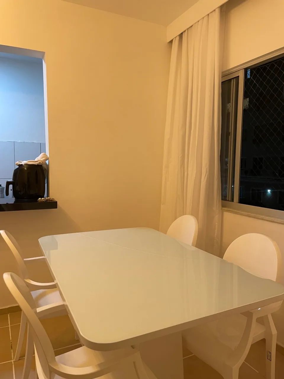 Mesa de Jantar Branca 