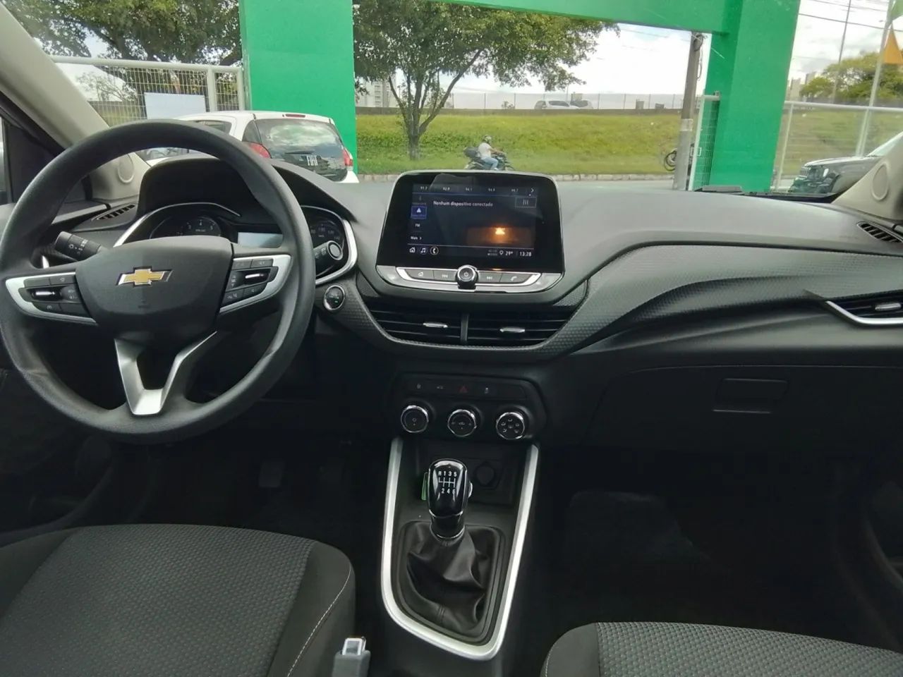 Chevrolet Onix Hatch LT 1.0 12V Flex Mec. 4P 2024 - Foto 9