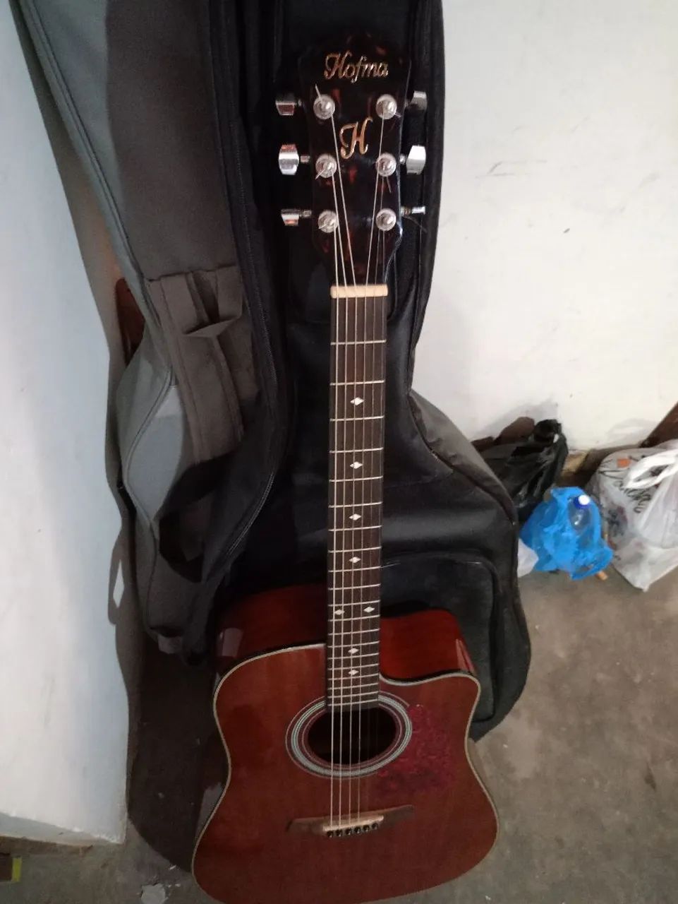 Violão hofma 