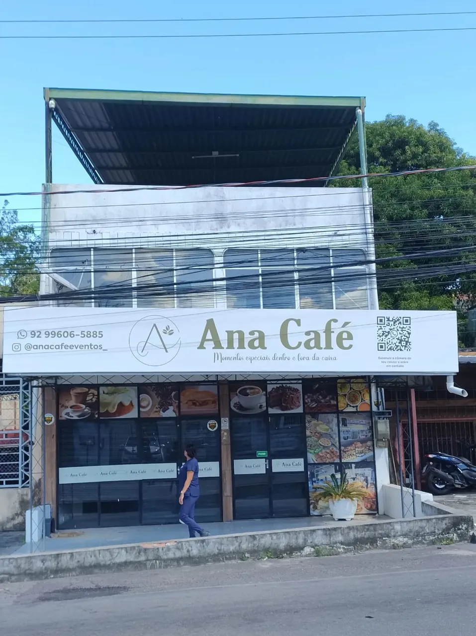 Praça 14 / Ponto Comercial / 9 8 1 0 6 3 2 3. 1