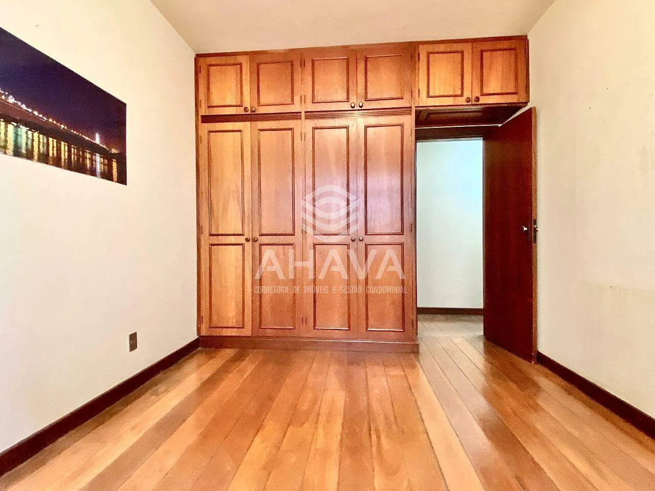 Casa para aluguel, 4 quartos, 1 suíte, 4 vagas, Planalto - Belo Horizonte/MG