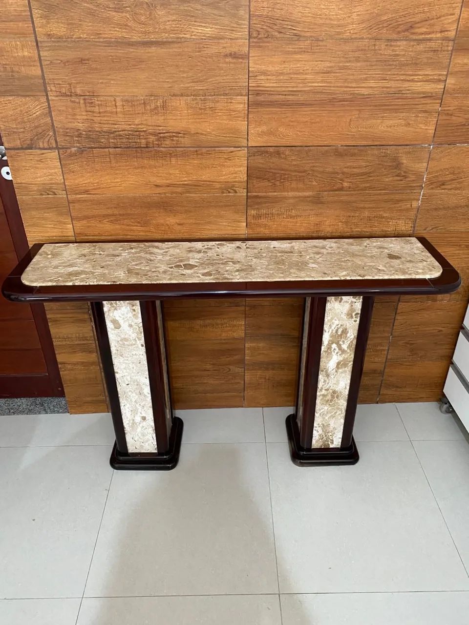 Aparador de Mármore 