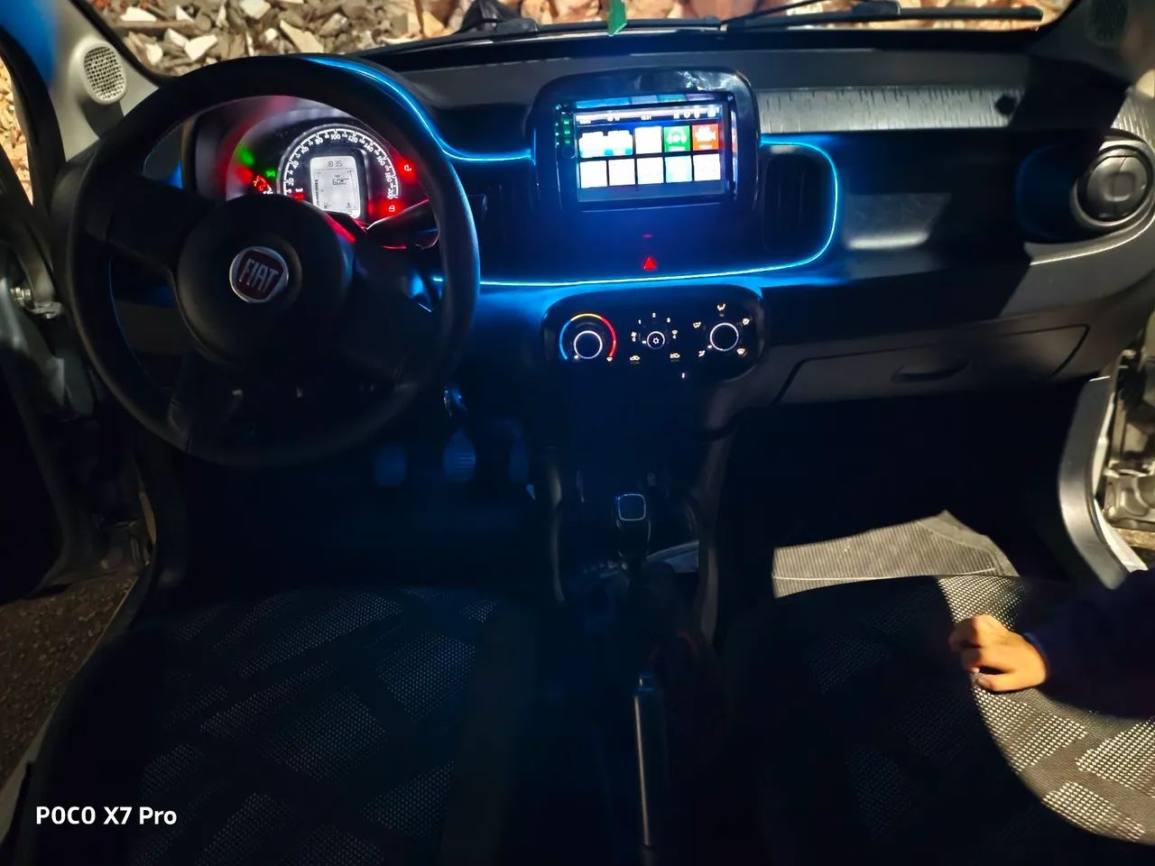 Fiat Mobi Like 2018 - Foto 3