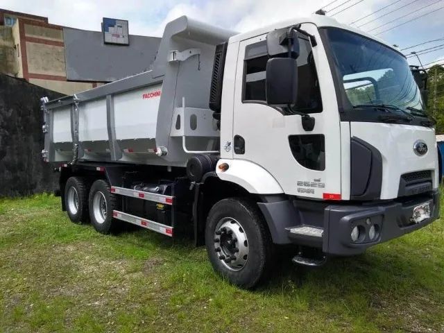 Ford Cargo 2629 Caçamba 2015