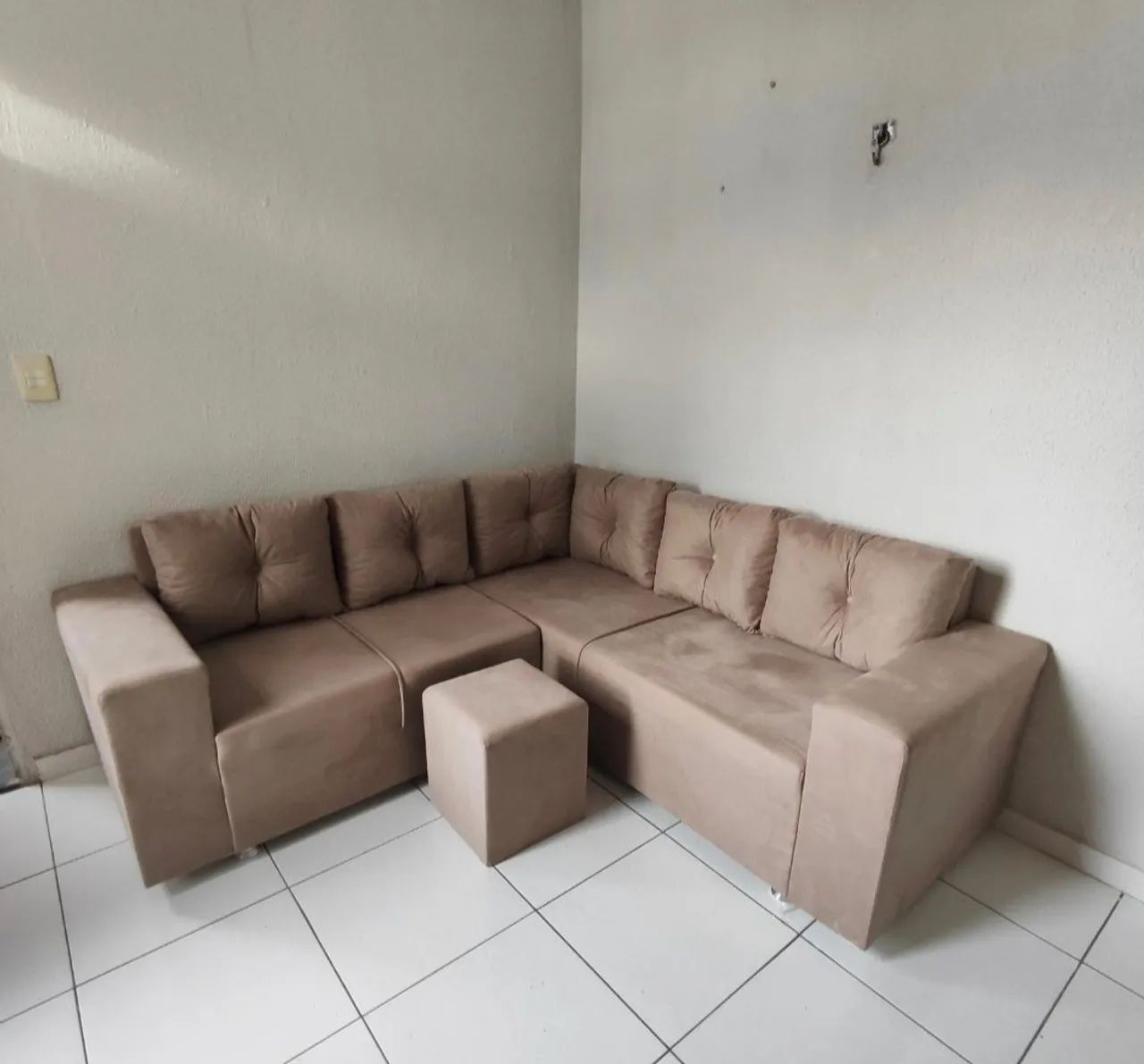 Sofá de canto 6 lugares, super acolchoado e confortável  - Foto 4