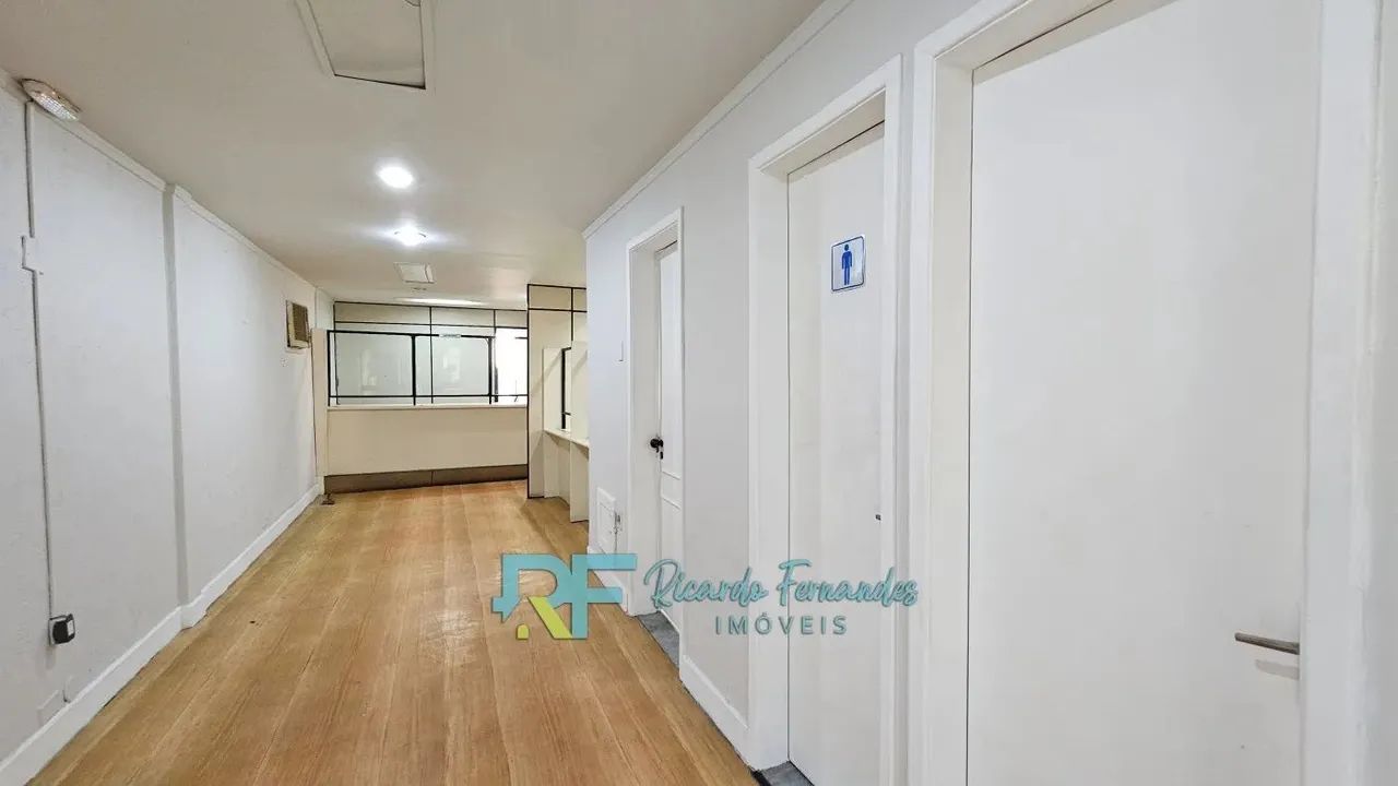 Sala com 129m², na rua Buenos Aires, condomínio barato. - Foto 2