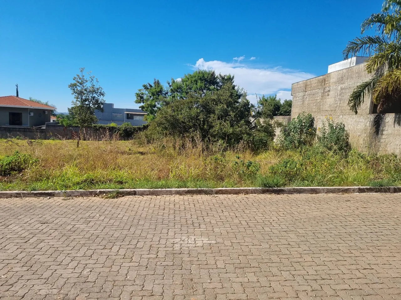 Lote na melhor quadra do Mini Chácaras - Jardim Botânico