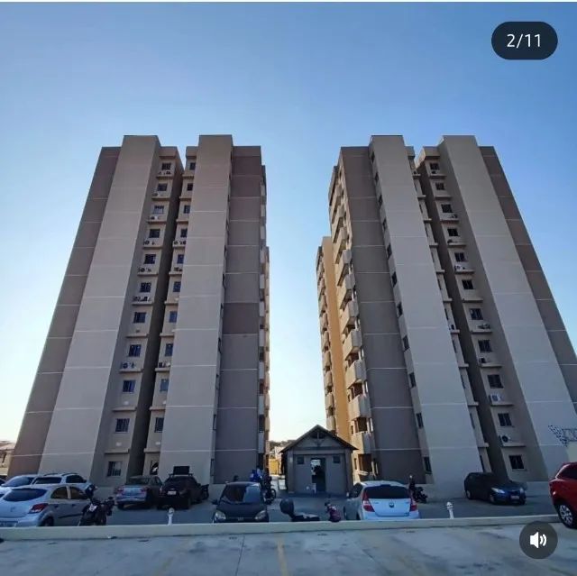 Apartamento no Álvaro Weyne, 3 quartos, 2 suítes, closet e lavabo.