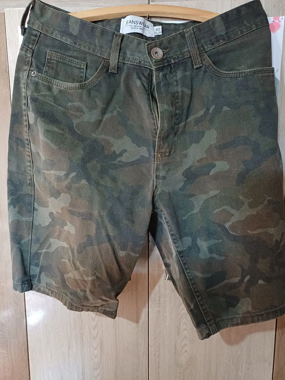 Bermuda Jeans Camuflada tamanho 40 Slim - Nova