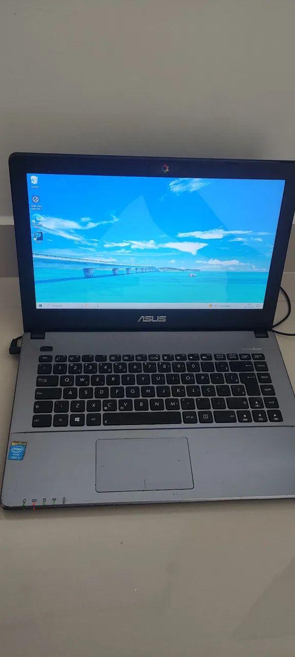 Vende-se notebook Asus