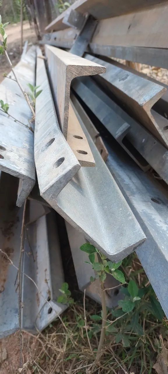 Vendo Estrutura de Ferro para Barracão (Barracão Desmanchado) - Foto 2