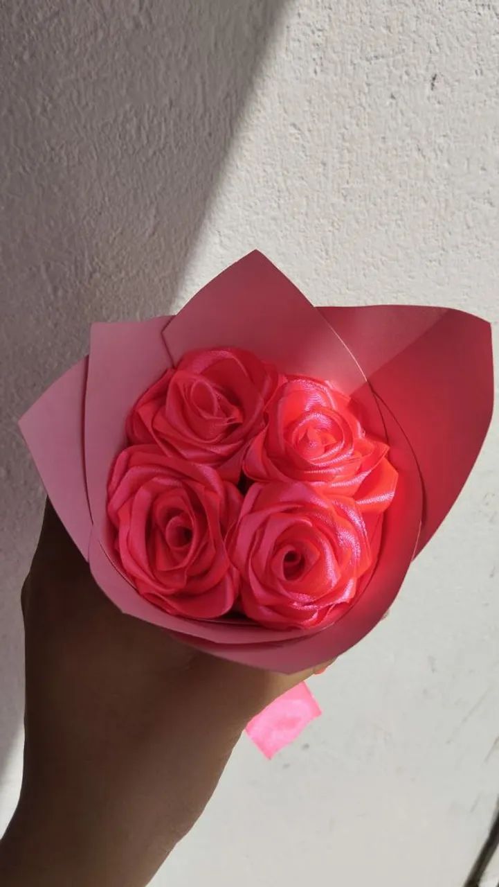 Buquê de flores de tecido - Foto 4
