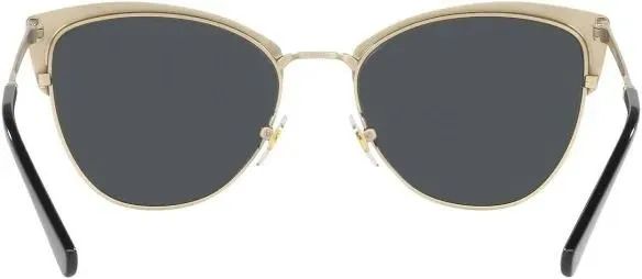Vendo Óculos de Sol Vogue - Novo - Foto 4