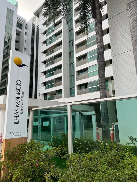 Vendo lindo Apt condomínio Ilhas Maurício frente piscina