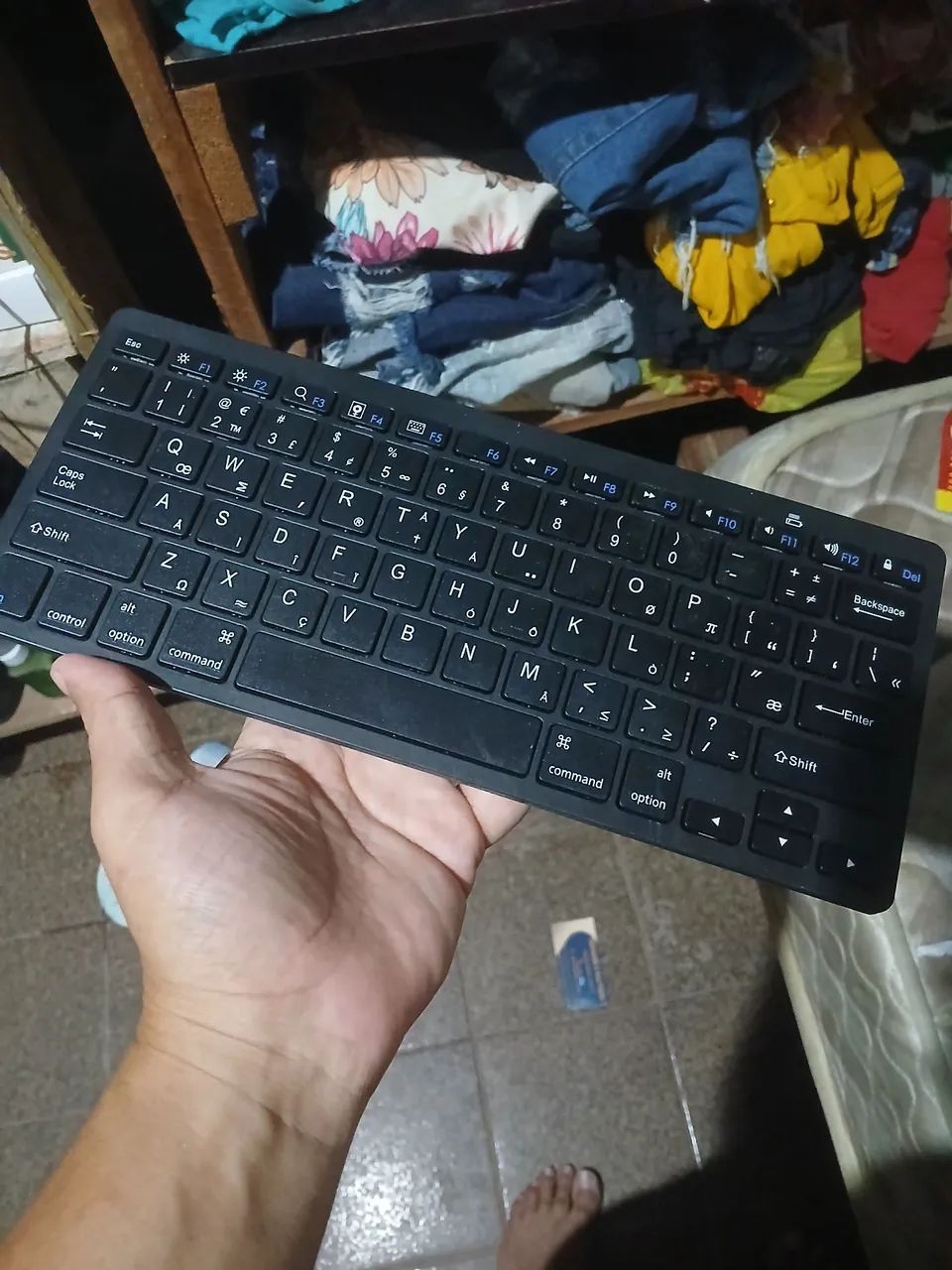 Wireless Bluetooth Keyboard64520762017793121