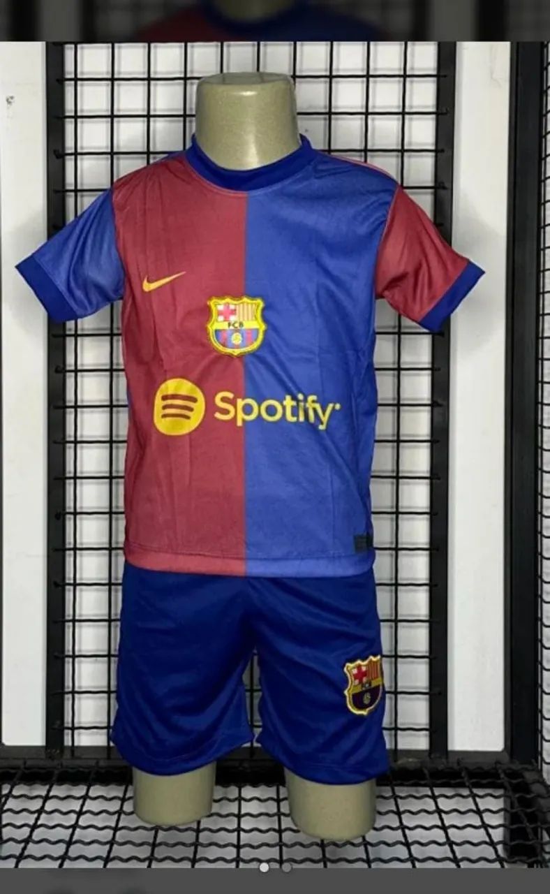 Camisa e short de Futebol Barcelona Infantil 