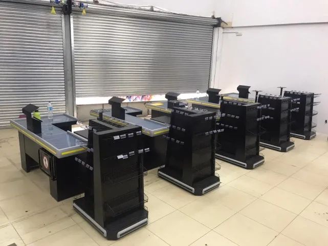 Gôndolas e Acessórios para Lojas Pequenas - Foto 3