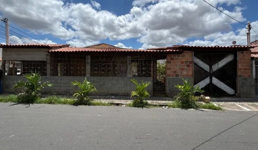 Casa de Esquina 3/4