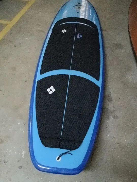 VENDA Stand Up Paddle c/ Remo Ajustável T 11" pés / L 321/2 / E 4' 3/4 / L 119 E.P.S