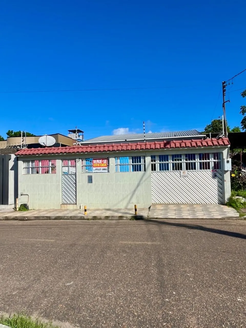 Casa bem localizada