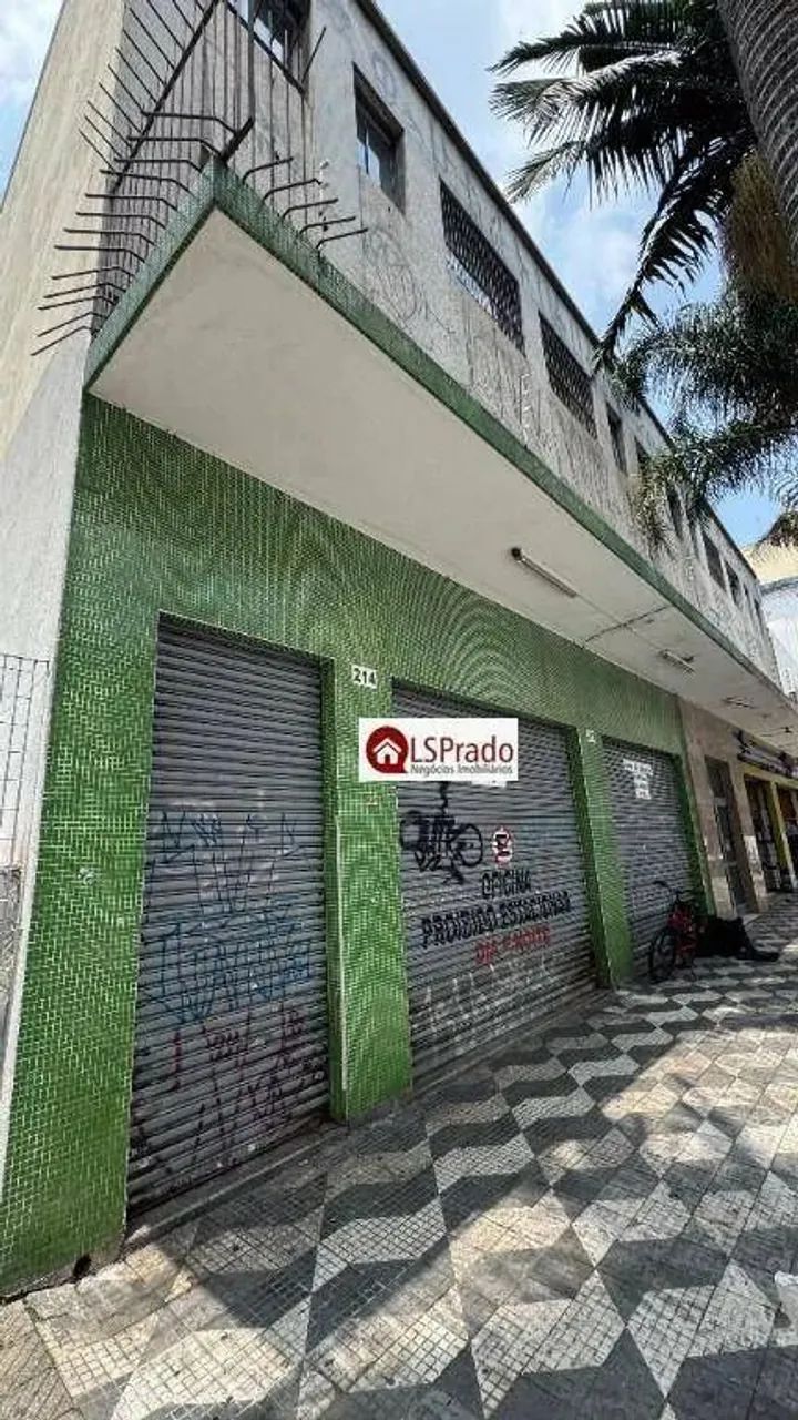 Ao lado Metrô Republica, loja com 173m² e 2 banheiros!