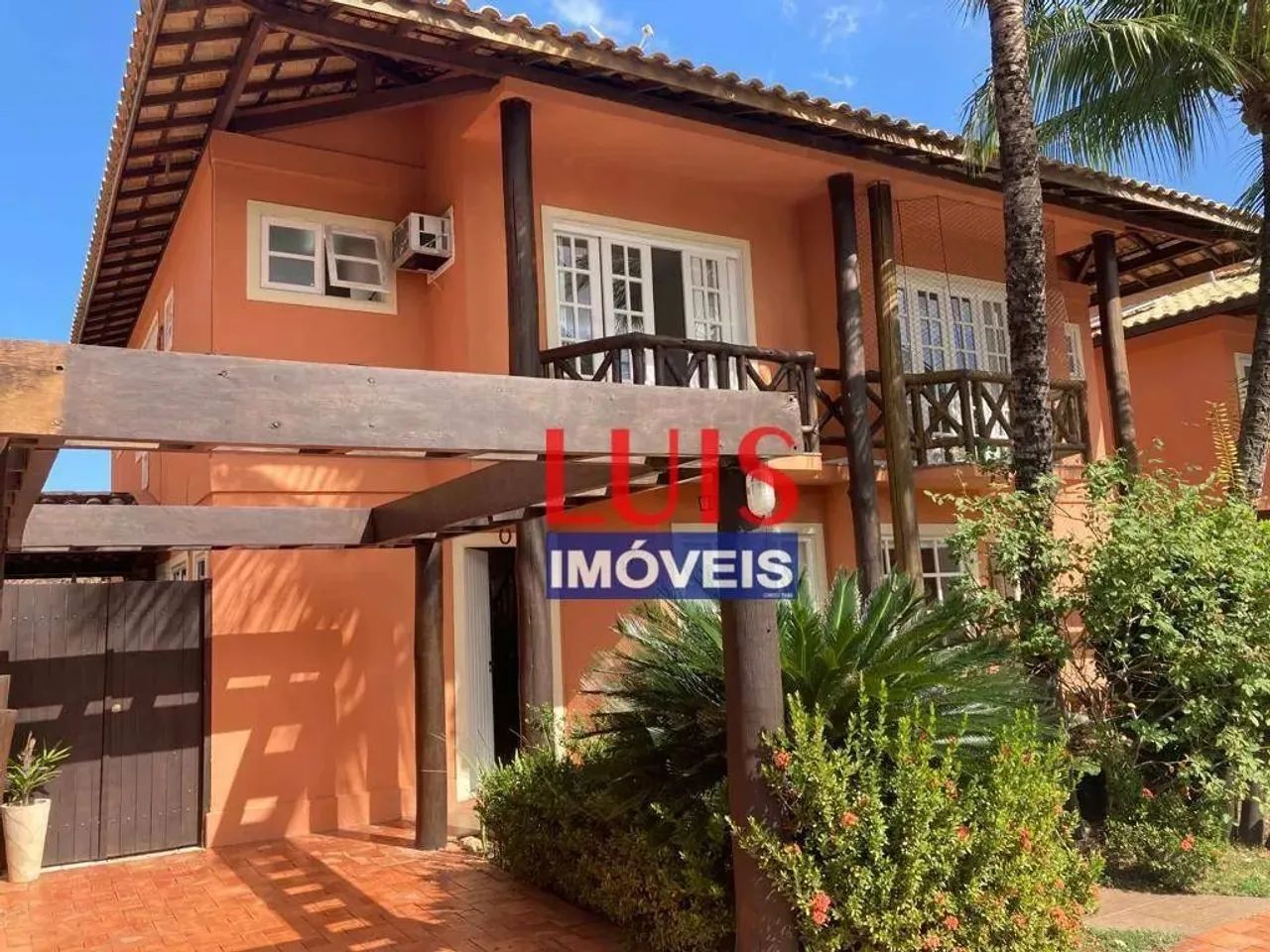 Casa com 3 dormitórios para alugar, 134 m² por R$ 8.243,93/mês - Camboinhas - Niterói/RJ