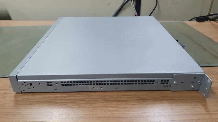 Firewall De Segurança Cisco Asa 5512x (usado) - Foto 3