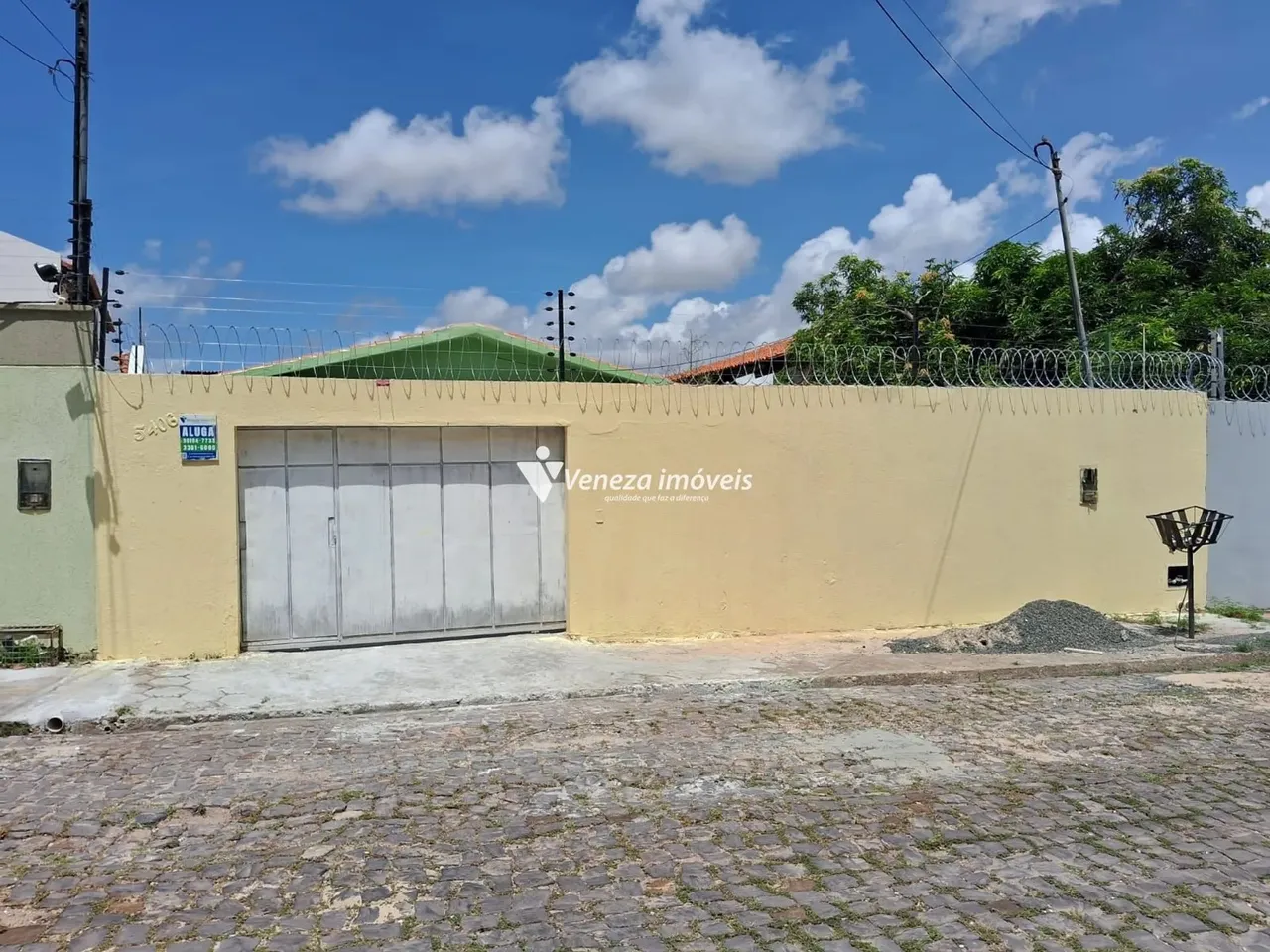 Casa na Morada do Sol para aluguel
