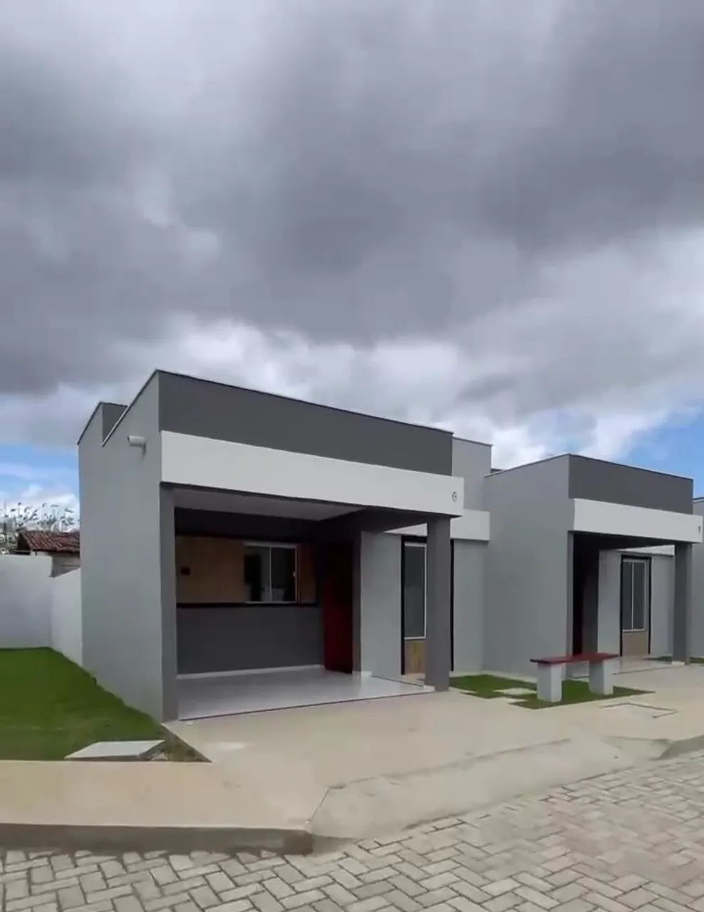 ALUGO ESSA LINDA CASA