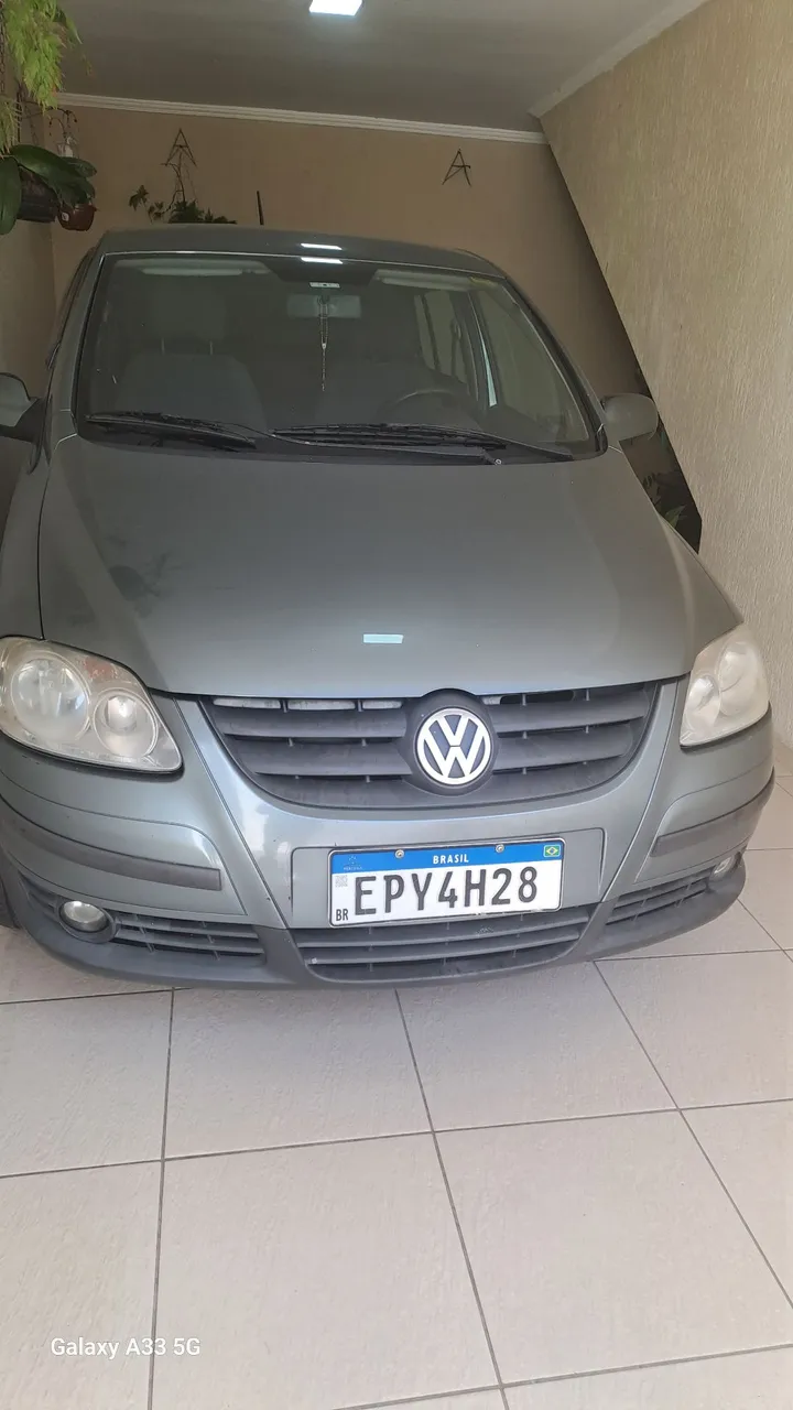 Fox em bom estado.