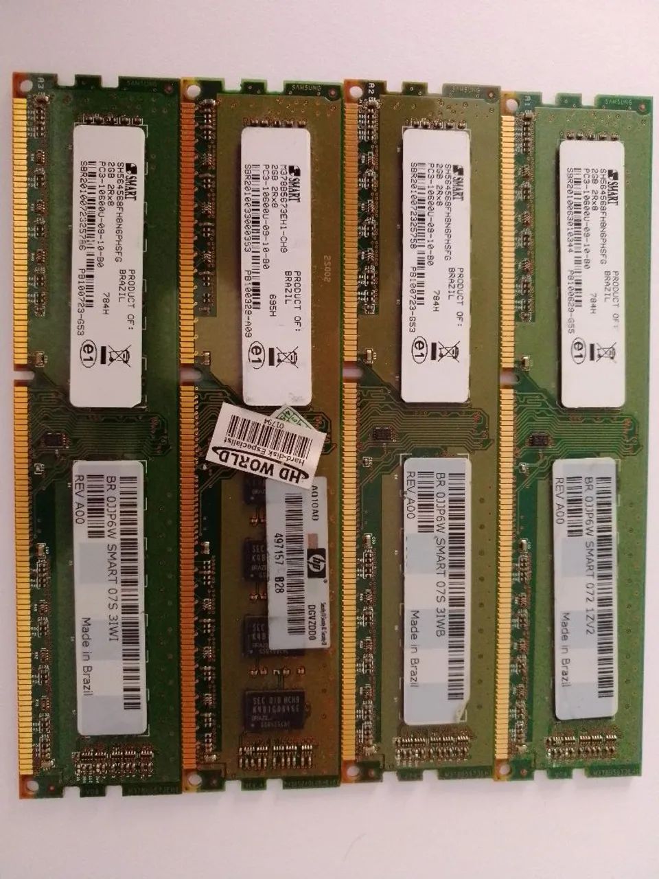 04 módulos de memória Smart 02gb cada PC3-10600 para PC