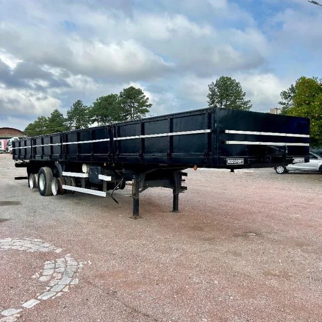 Carreta Grade Baixa/carga seca Rodofort Assoalho Ferro 2013 12,40m c/ 12 pinos conteiner - Foto 3