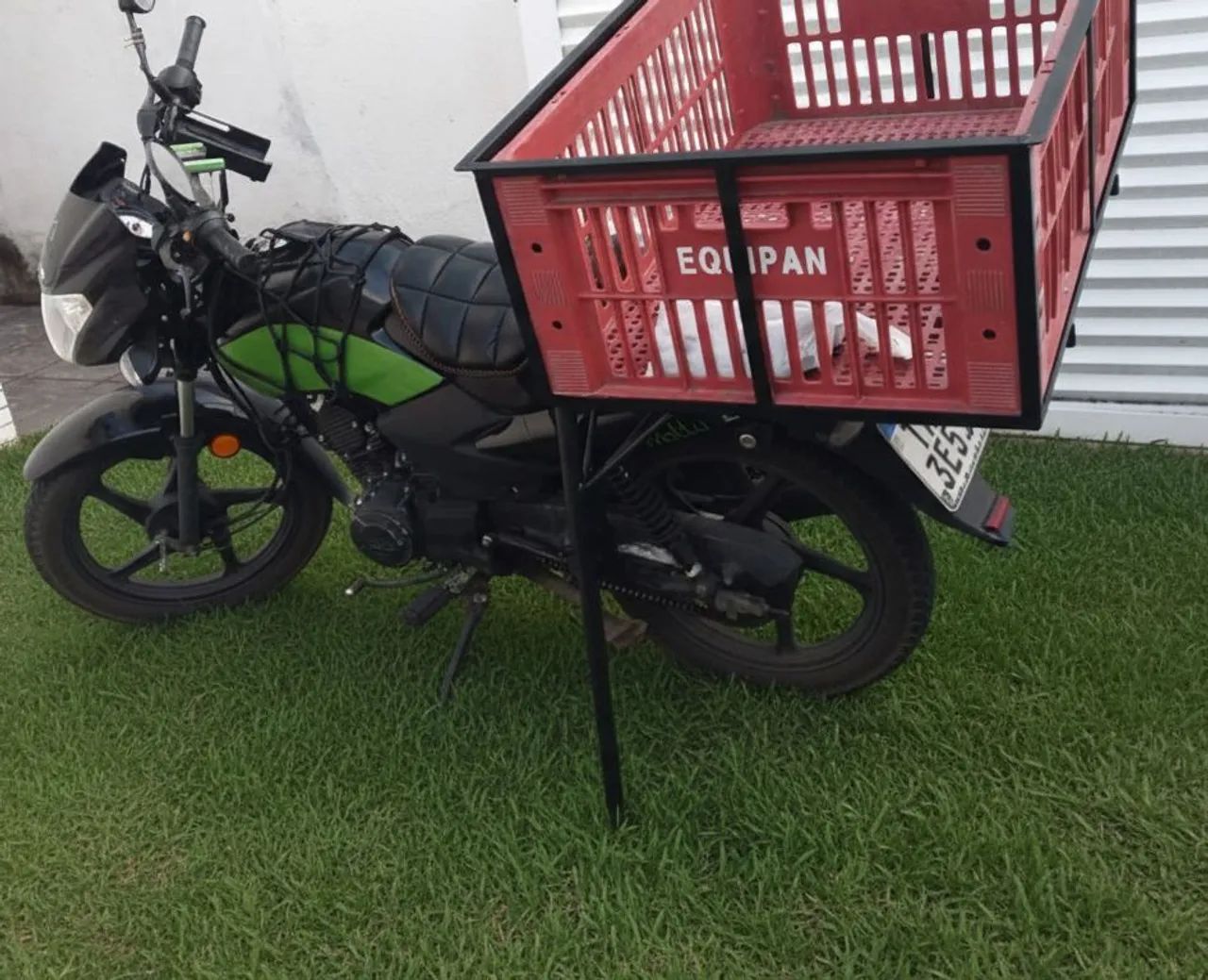 Suporte / base para caixote - Entregador Shopee e Mercado livre-Reforçado e bom acabamento