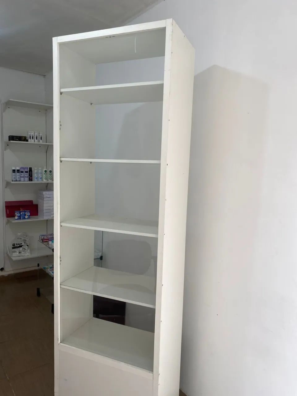 Shelf / Display Case64276666146689120