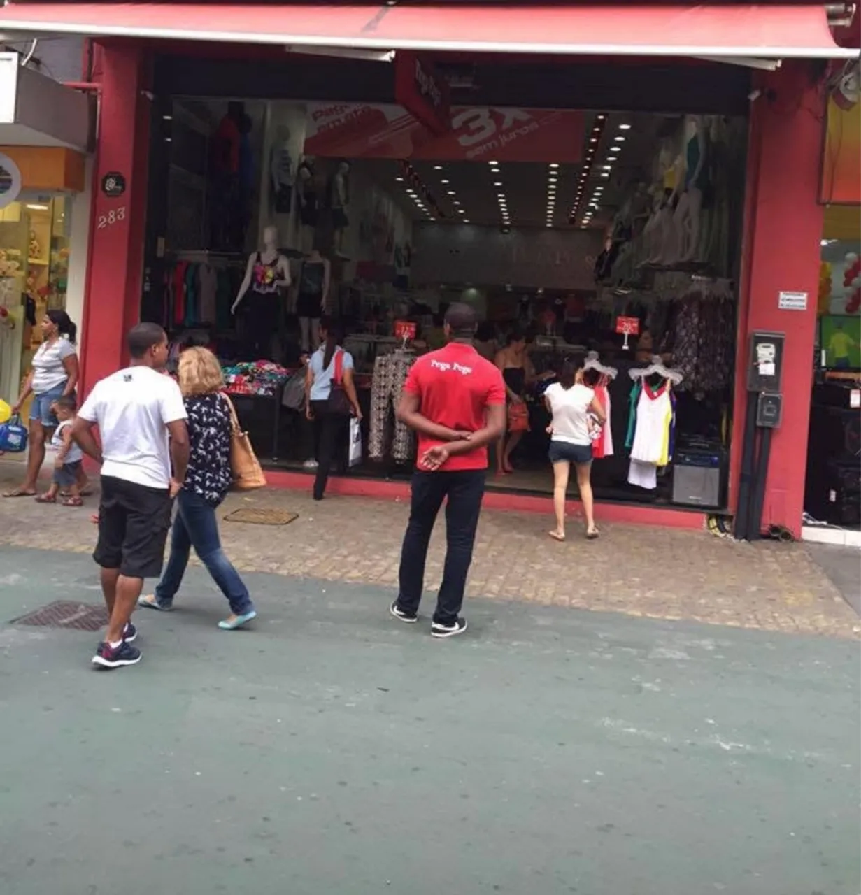 Passo ponto loja calçadão de Macaé